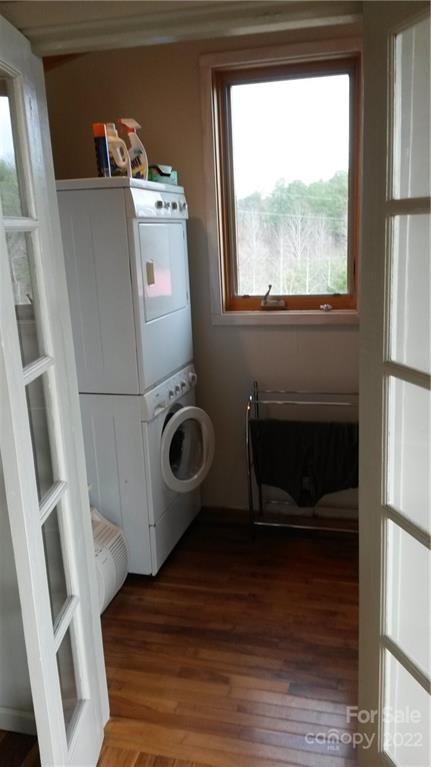 606 Coates Road Marshall, NC 28753 - Photo 19 of 23 Gallery Image 19
