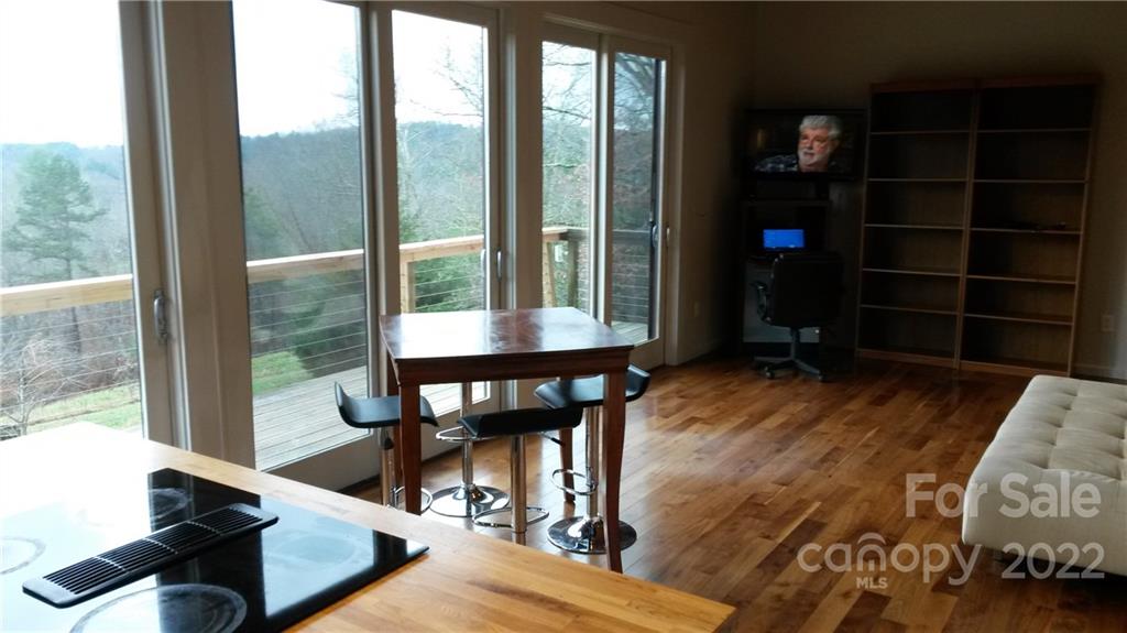 606 Coates Road Marshall, NC 28753 - Photo 10 of 23 Gallery Image 10