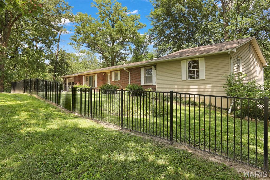 8336 Highway 159 Dorsey, IL 62021 - Photo 5 of 34