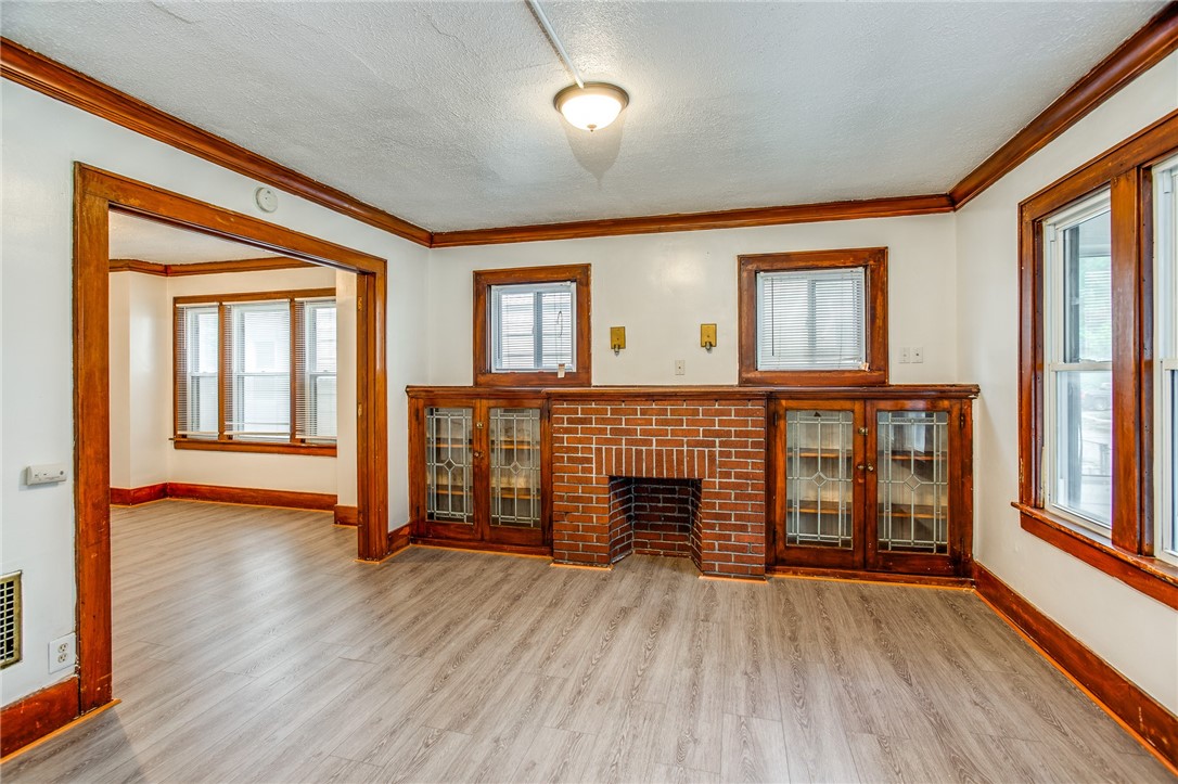 17 Renwood Street Rochester, NY 14621 - Photo 11 of 28 Gallery Image 11