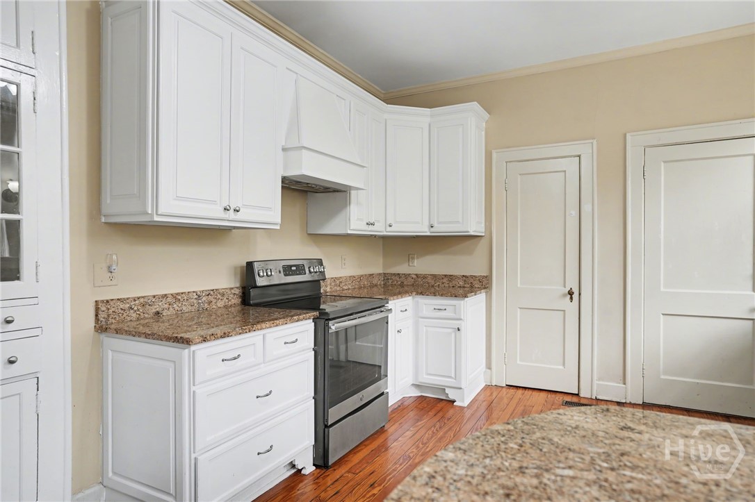 25 Washington Avenue Savannah, GA 31405 - Photo 13 of 44