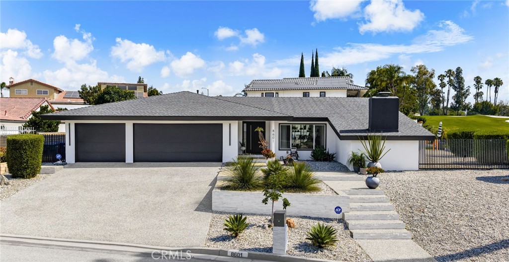 Welcome to Mid-Century Perfection