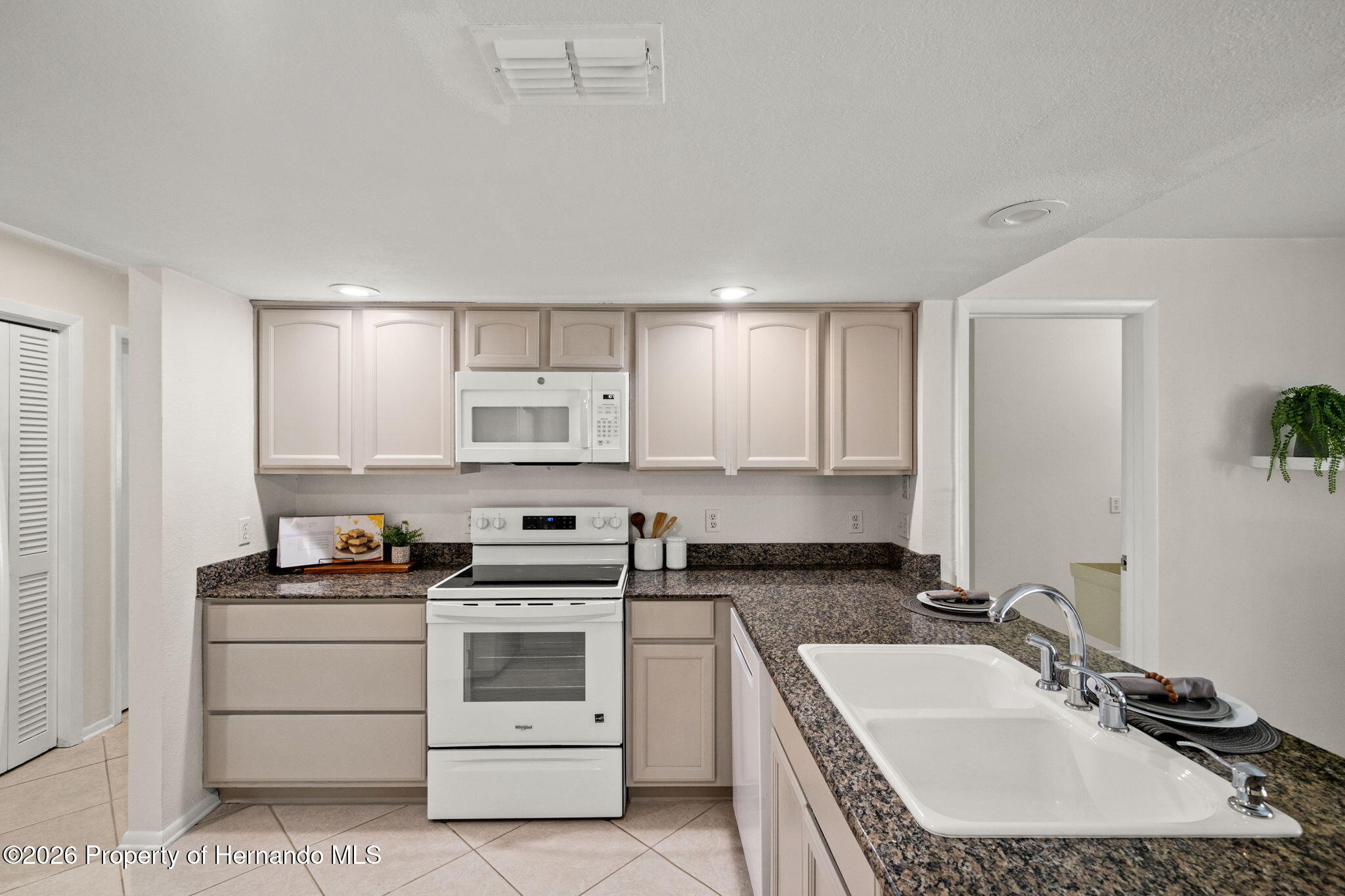6290 Jamaica Road Spring Hill, FL 34606 - Photo 21 of 45 Gallery Image 21