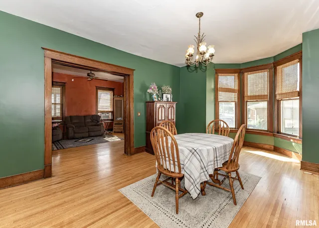 $149,900 | 111 North West Street, Cambridge, IL 61238