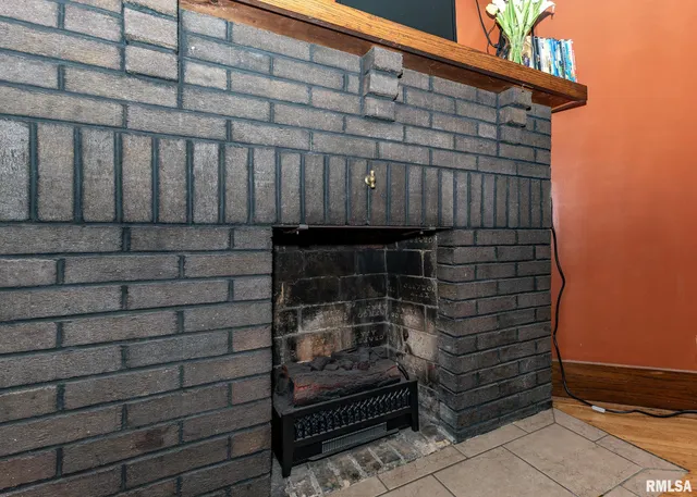 $149,900 | 111 North West Street, Cambridge, IL 61238