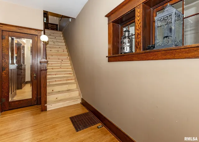 $149,900 | 111 North West Street, Cambridge, IL 61238