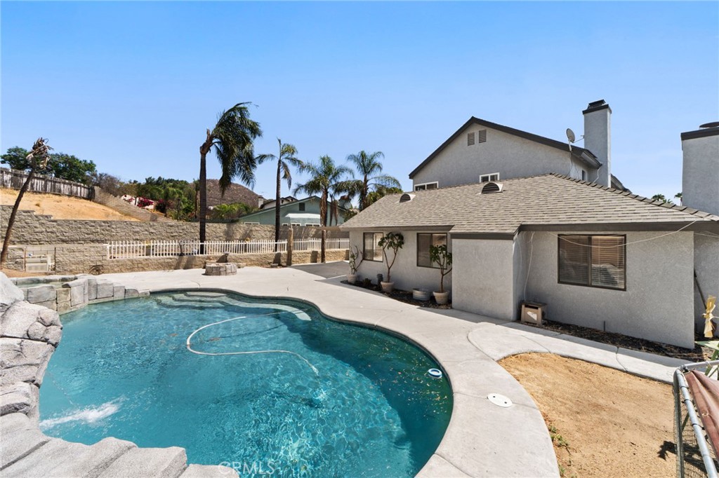 8433 Tamarind Lane Riverside, CA 92509 - Photo 27 of 35