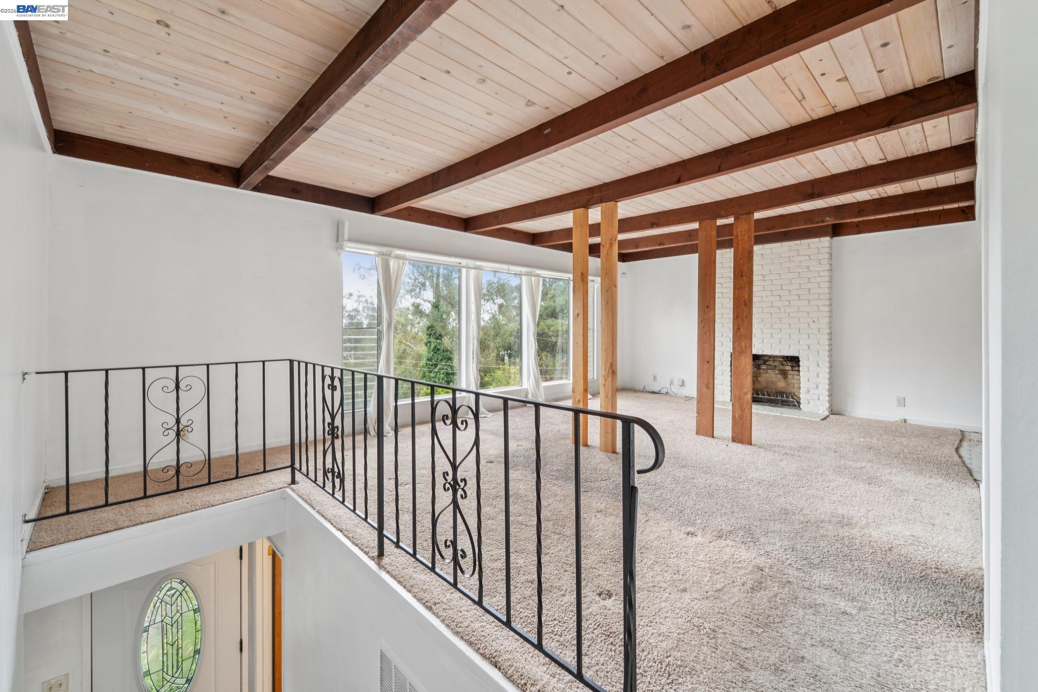 6151 Valley View Road Oakland, CA 94611 - Photo 6 of 37 Gallery Image 6