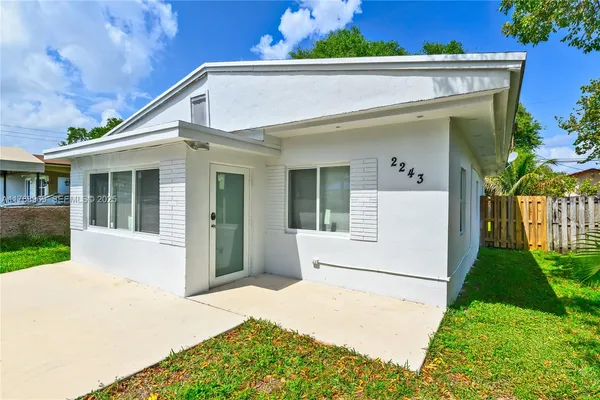 $449,000 | 2243 Greene Street, Hollywood, FL 33020