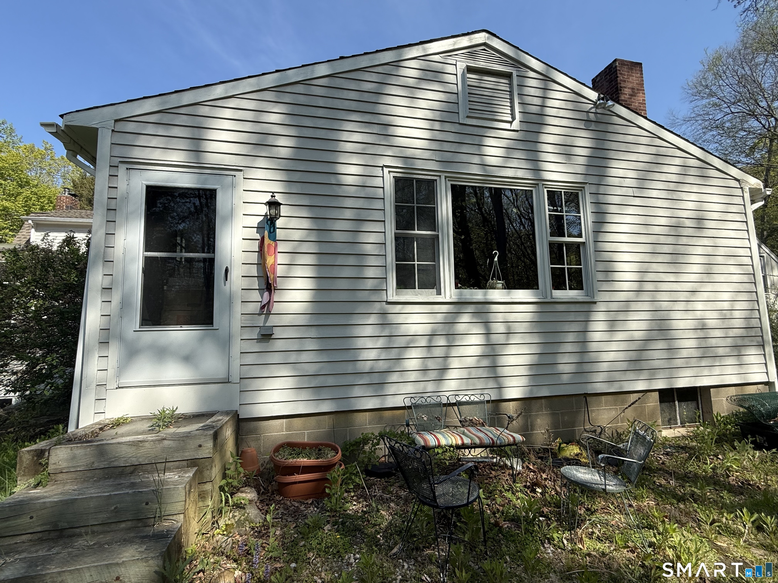 West Mountain Road Ridgefield, CT 06877 - Photo 13 of 17 a front view of a house
