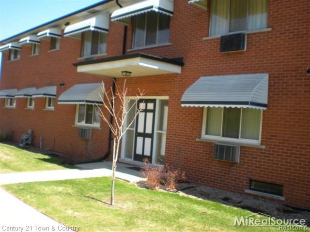 16471 East 10 Mile Road, Unit 6 Eastpointe, MI 48021 - Photo 17 of 17 31239630-16.jpg