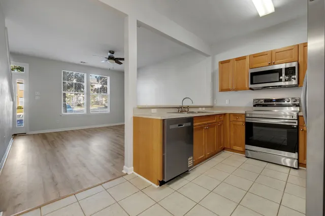 $175,000 | 2014 Midyette Road, Unit 207, Tallahassee, FL 32301