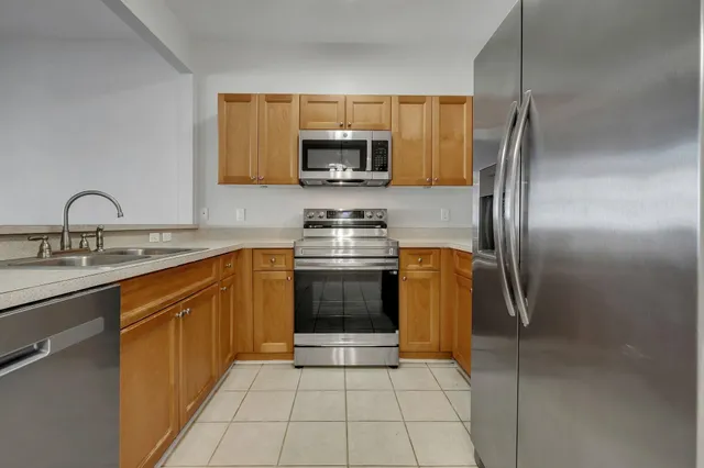 $175,000 | 2014 Midyette Road, Unit 207, Tallahassee, FL 32301