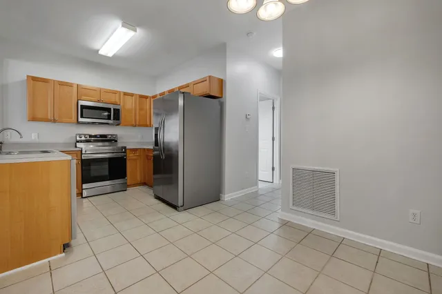 $175,000 | 2014 Midyette Road, Unit 207, Tallahassee, FL 32301