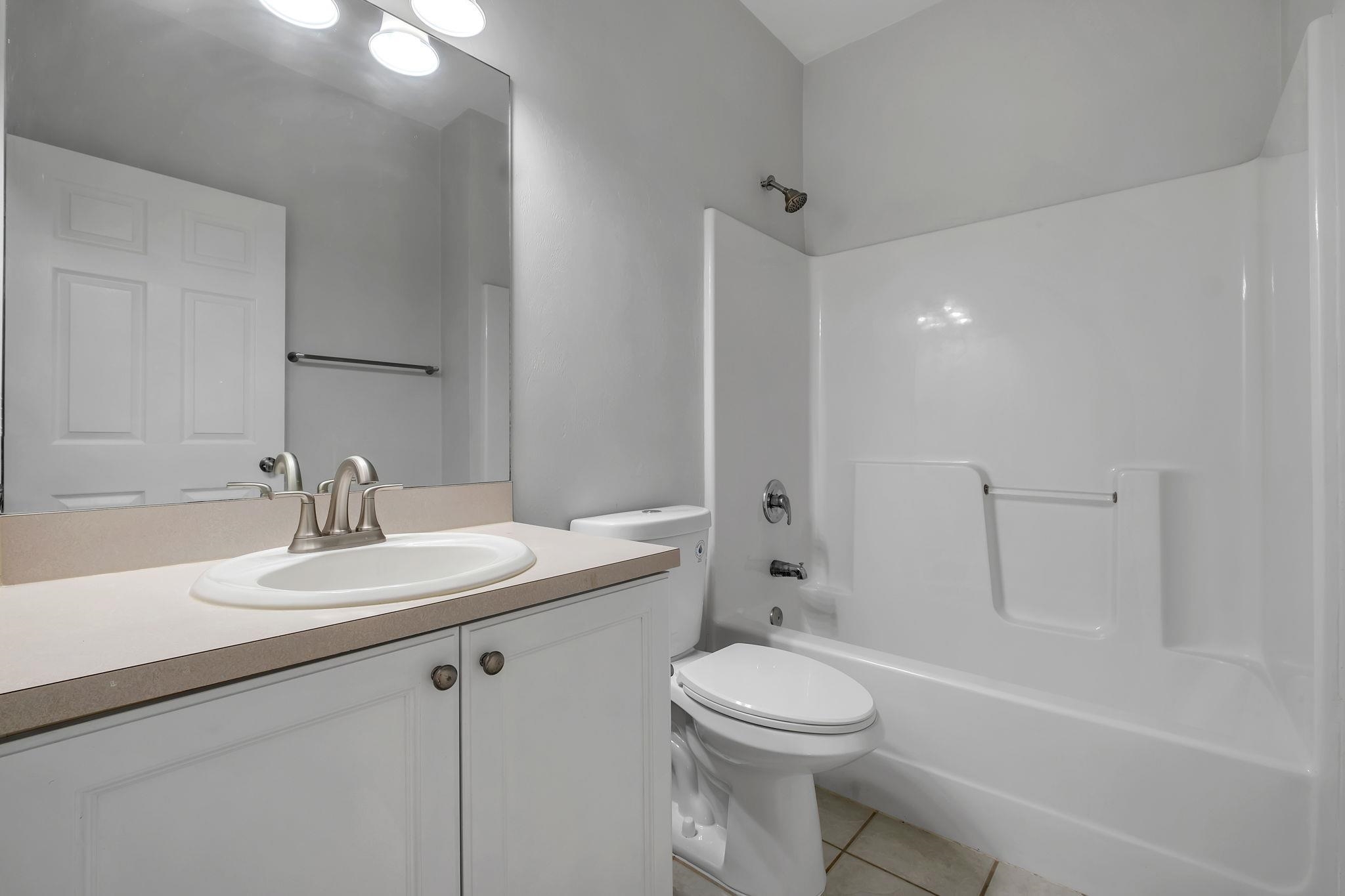 2014 Midyette Road, Unit 207 Tallahassee, FL 32301 - Photo 4 of 22