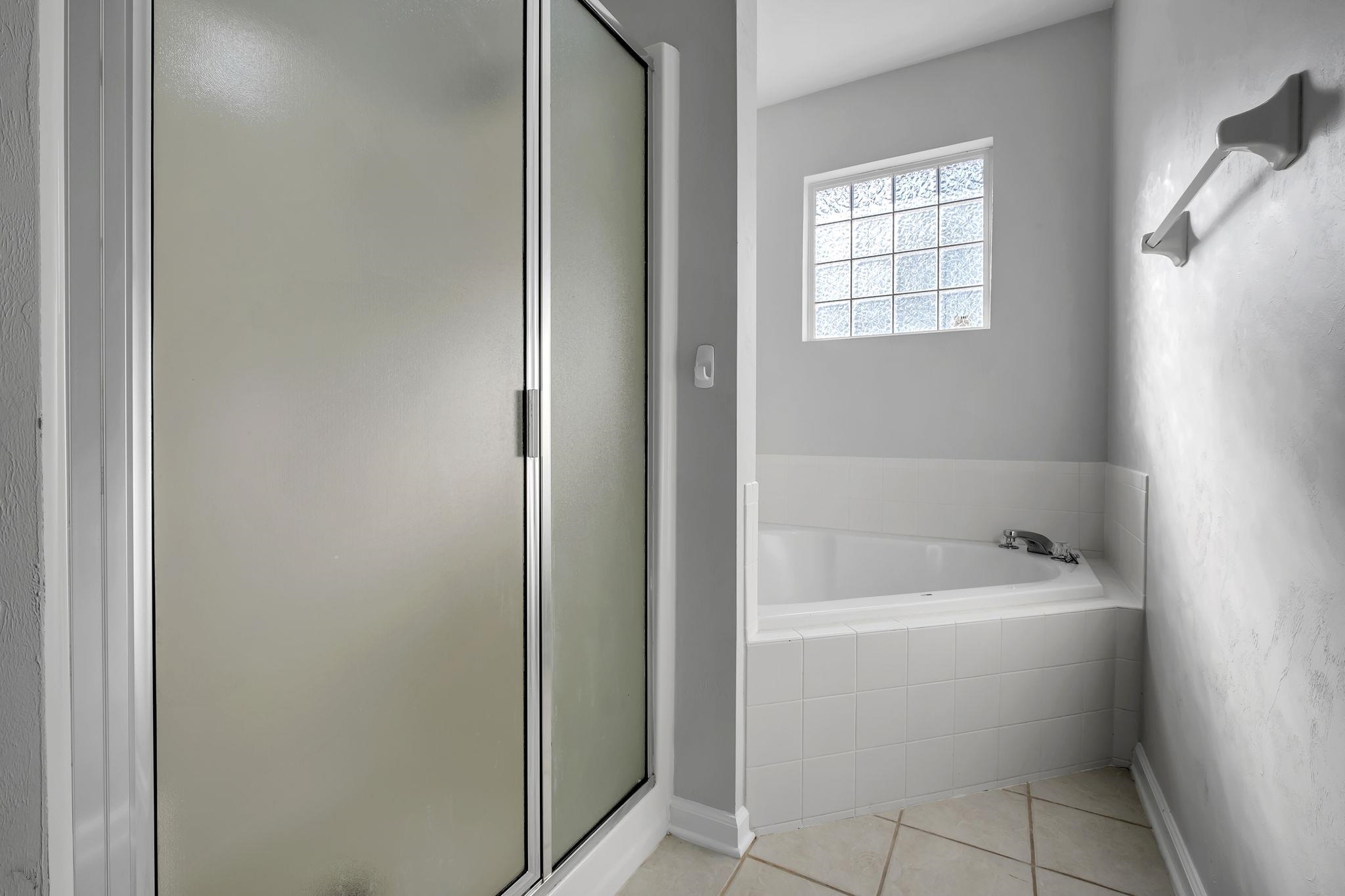 2014 Midyette Road, Unit 207 Tallahassee, FL 32301 - Photo 10 of 22