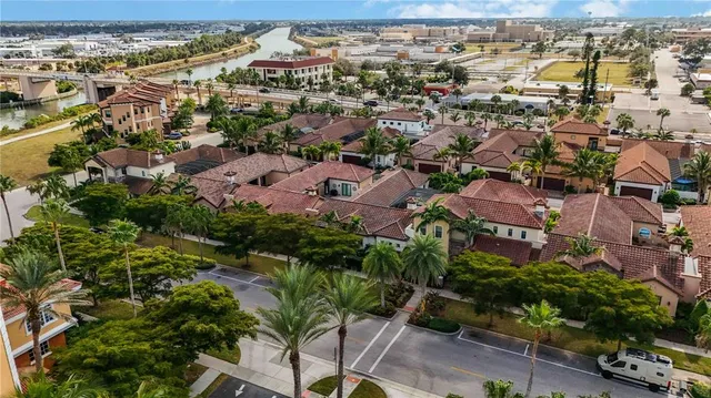 $1,115,000 | 146 Tampa Avenue East, Venice, FL 34285