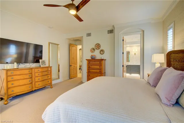 $1,595,000 | 2855 Tiburon Boulevard East, Unit 102, Naples, FL 34109