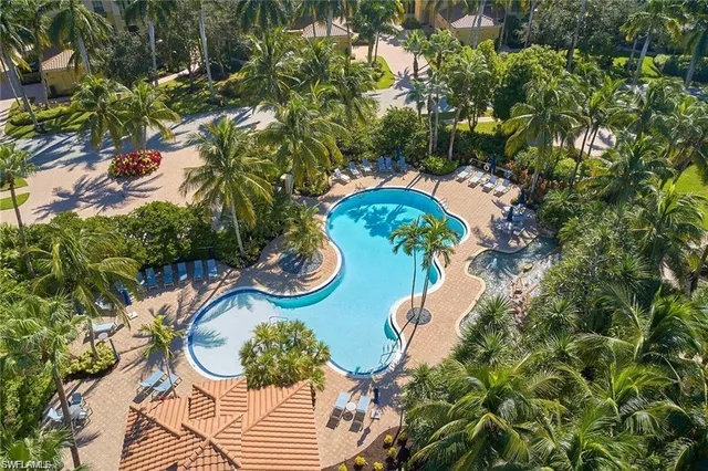 $1,595,000 | 2855 Tiburon Boulevard East, Unit 102, Naples, FL 34109