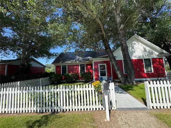 $365,000 | 2822 Date Street, Pompeys Pillar, MT 59064