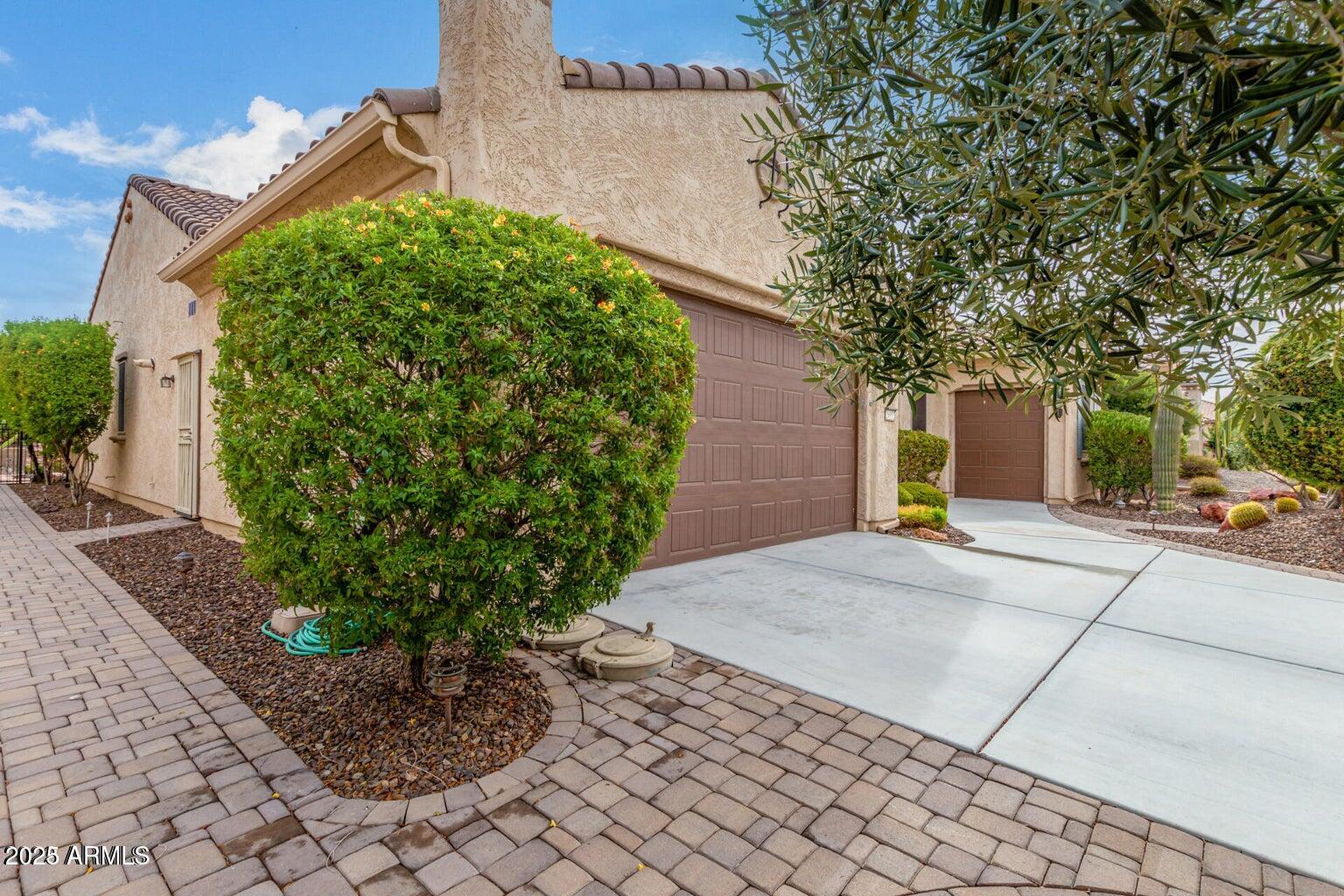 26952 West Marco Polo Road Buckeye, AZ 85396 - Photo 5 of 47 20220727091949712030000000-o
