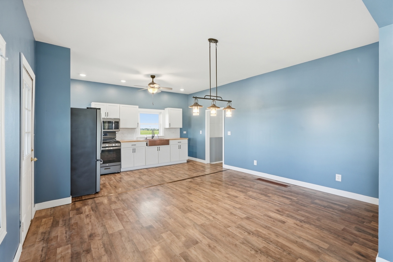 10120 North 1000 E Road Manteno, IL 60950 - Photo 16 of 26