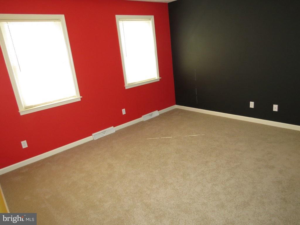 215 Taylor Road York, PA 17406 - Photo 20 of 36 Gallery Image 20