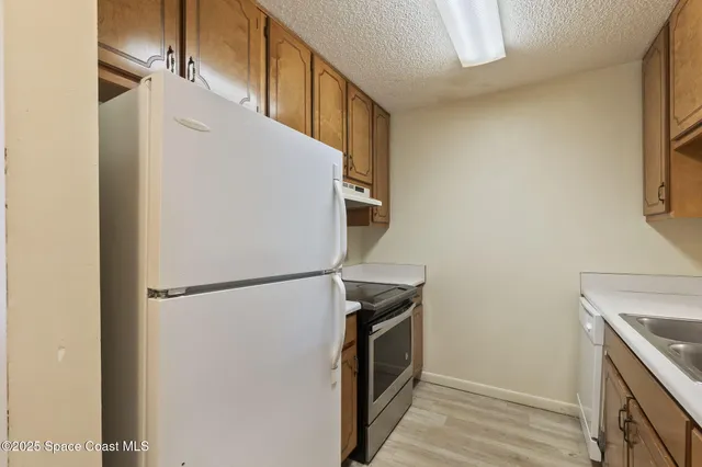 a view of washer and dryer