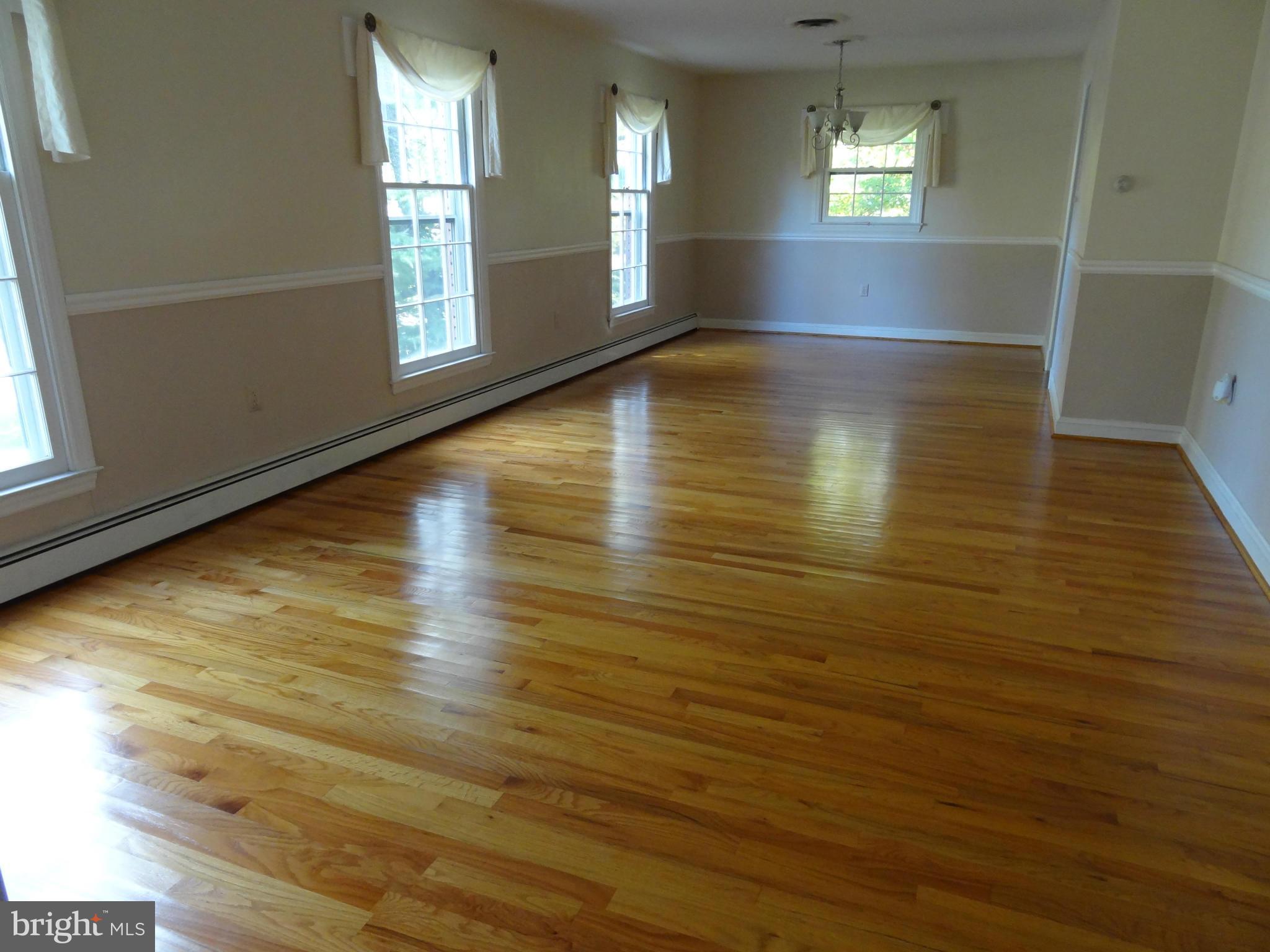 1189 Winer Road Odenton, MD 21113 - Photo 4 of 30 Living/Dining Room Combo