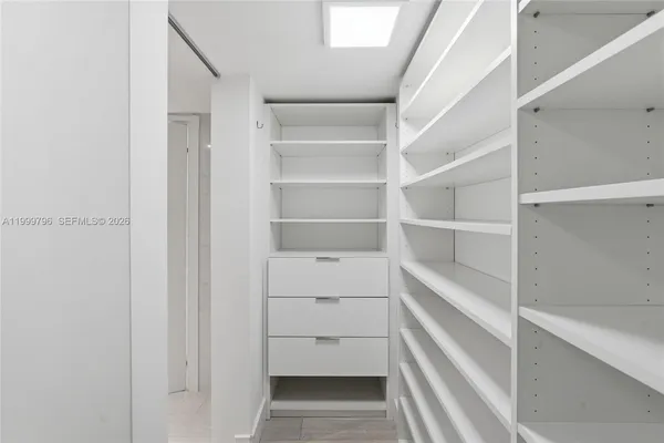 $695,000 | 1627 Brickell Avenue, Unit 603, Miami, FL 33129