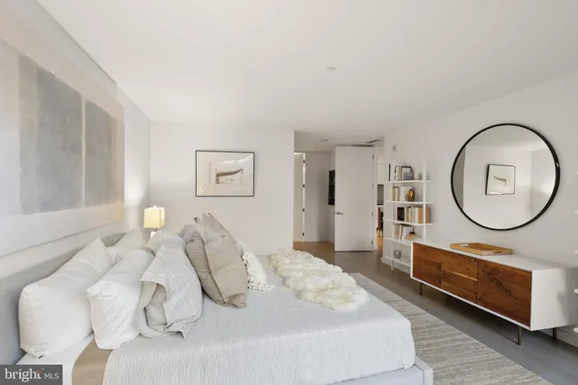 $1,950,000 | 1111 24th Street Northwest, Unit 27, Washington, DC 20037