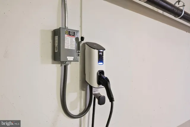 $1,950,000 | 1111 24th Street Northwest, Unit 27, Washington, DC 20037