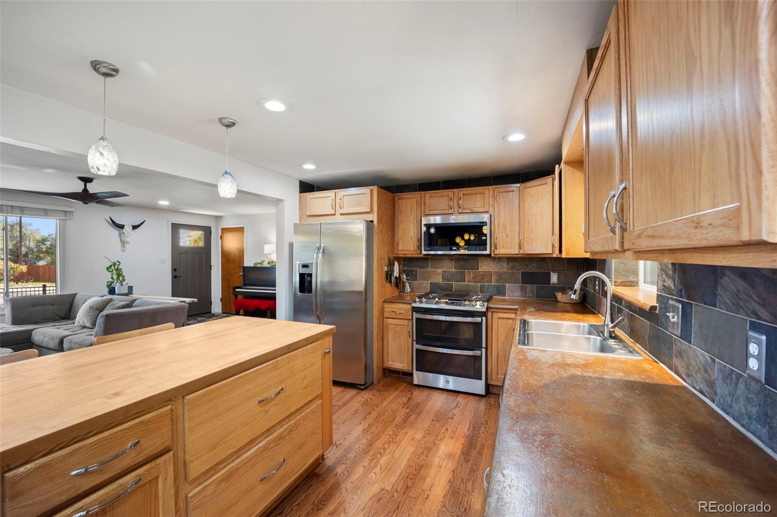 2605 Reed Court Wheat Ridge, CO 80033 - Photo 13 of 50