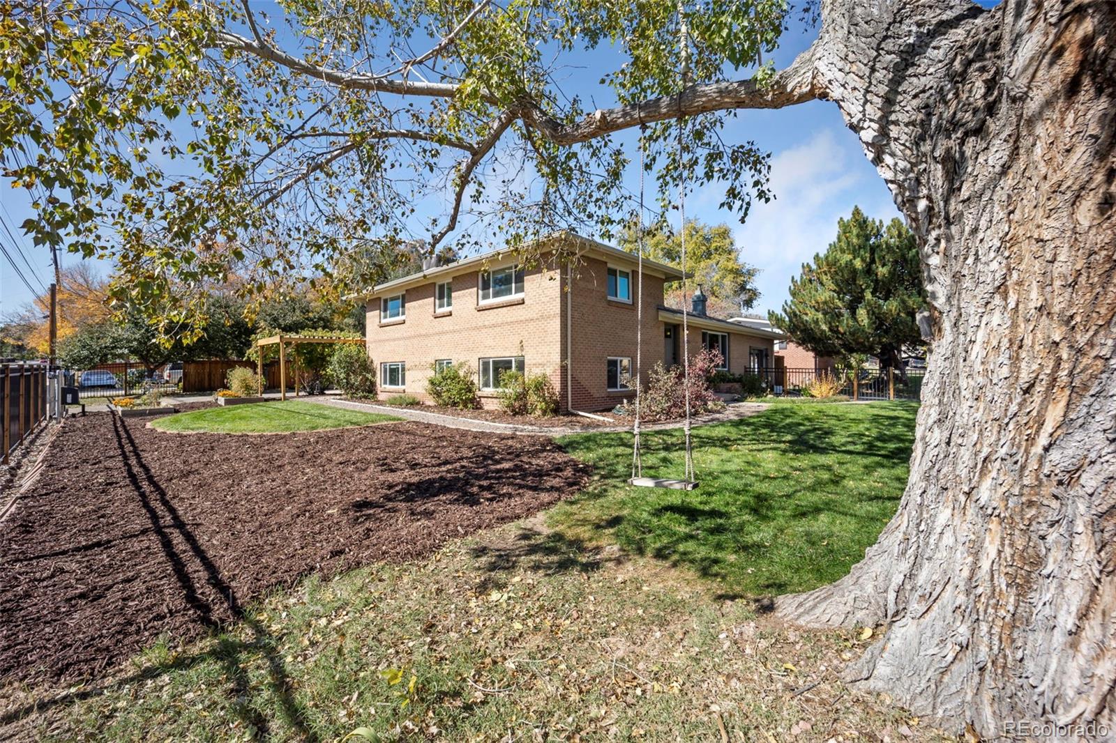 2605 Reed Court Wheat Ridge, CO 80033 - Photo 3 of 48