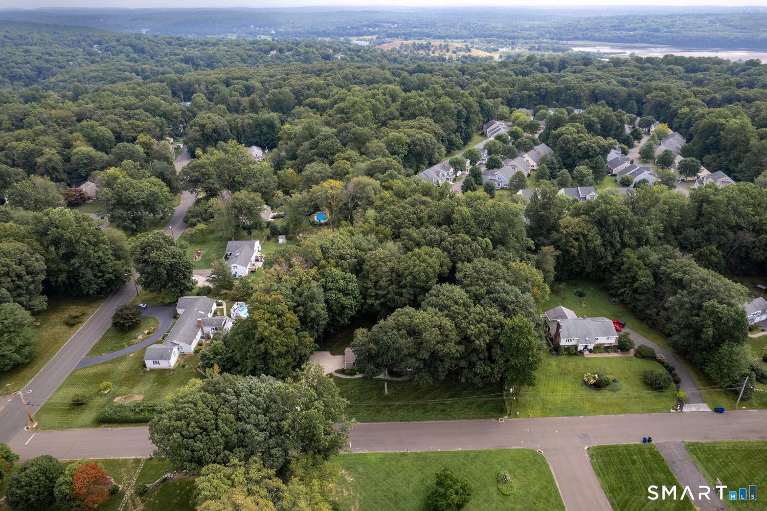 80 Ripton Parish Stratford, CT 06614 - Photo 18 of 18 Gallery Image 18