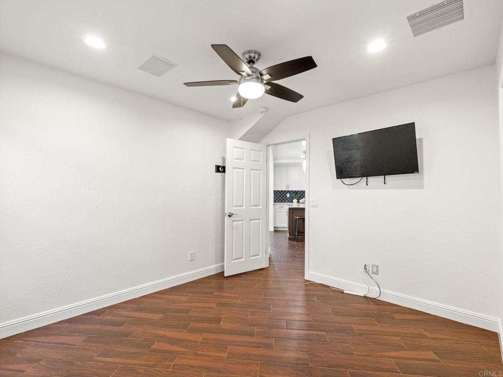 5062 Nighthawk Way Oceanside, CA 92056 - Photo 22 of 68