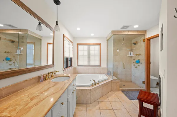 $550,000 | 77544 38th Avenue, Covert, MI 49043