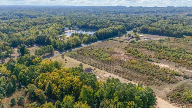$589,000 | 77544 38th Avenue, Covert, MI 49043