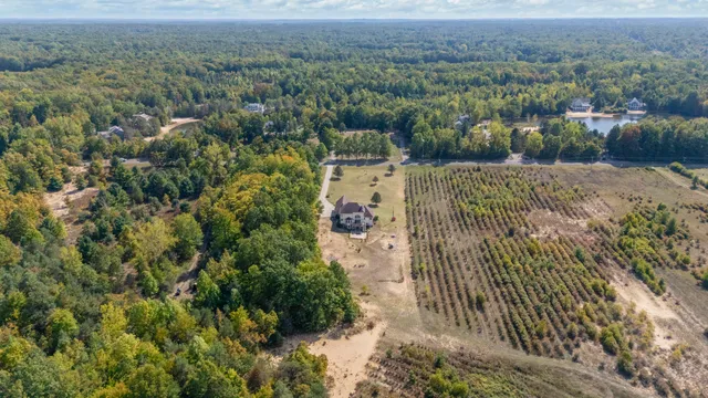 $589,000 | 77544 38th Avenue, Covert, MI 49043