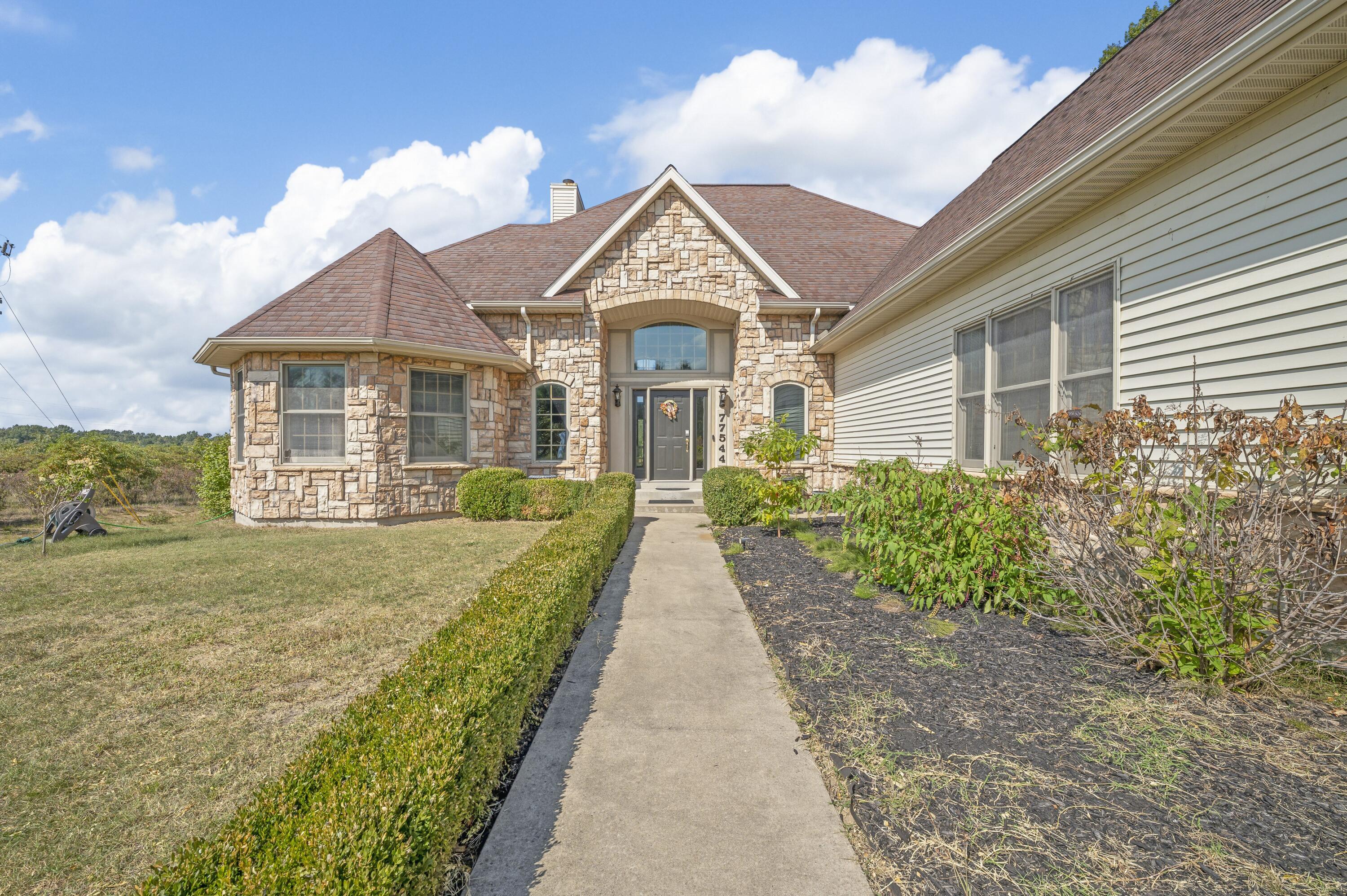 77544 38th Avenue Covert, MI 49043 - Photo 46 of 52 3