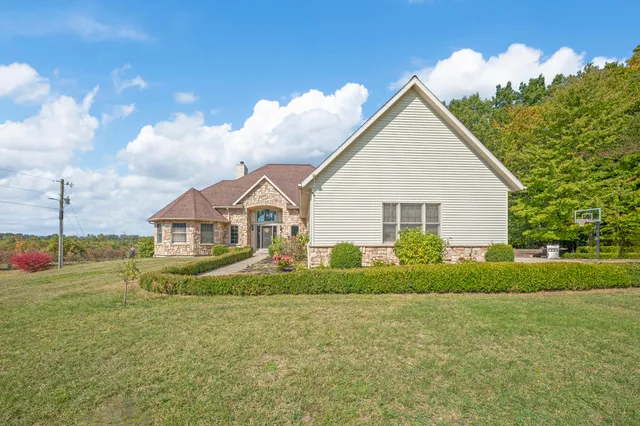 $589,000 | 77544 38th Avenue, Covert, MI 49043