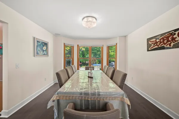 $550,000 | 77544 38th Avenue, Covert, MI 49043