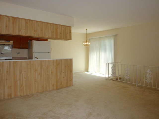 824 Inverrary Lane Deerfield, IL 60015 - Photo 6 of 17