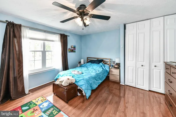 $785,000 | 1721 Whitewood Lane, Herndon, VA 20170