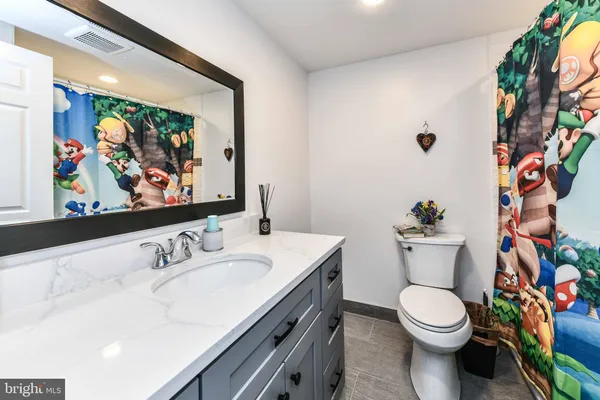 $785,000 | 1721 Whitewood Lane, Herndon, VA 20170