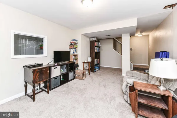 $785,000 | 1721 Whitewood Lane, Herndon, VA 20170