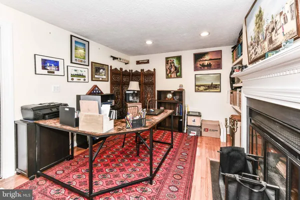 $785,000 | 1721 Whitewood Lane, Herndon, VA 20170