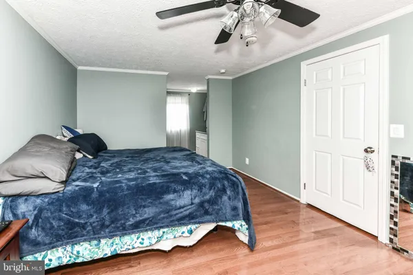 $785,000 | 1721 Whitewood Lane, Herndon, VA 20170