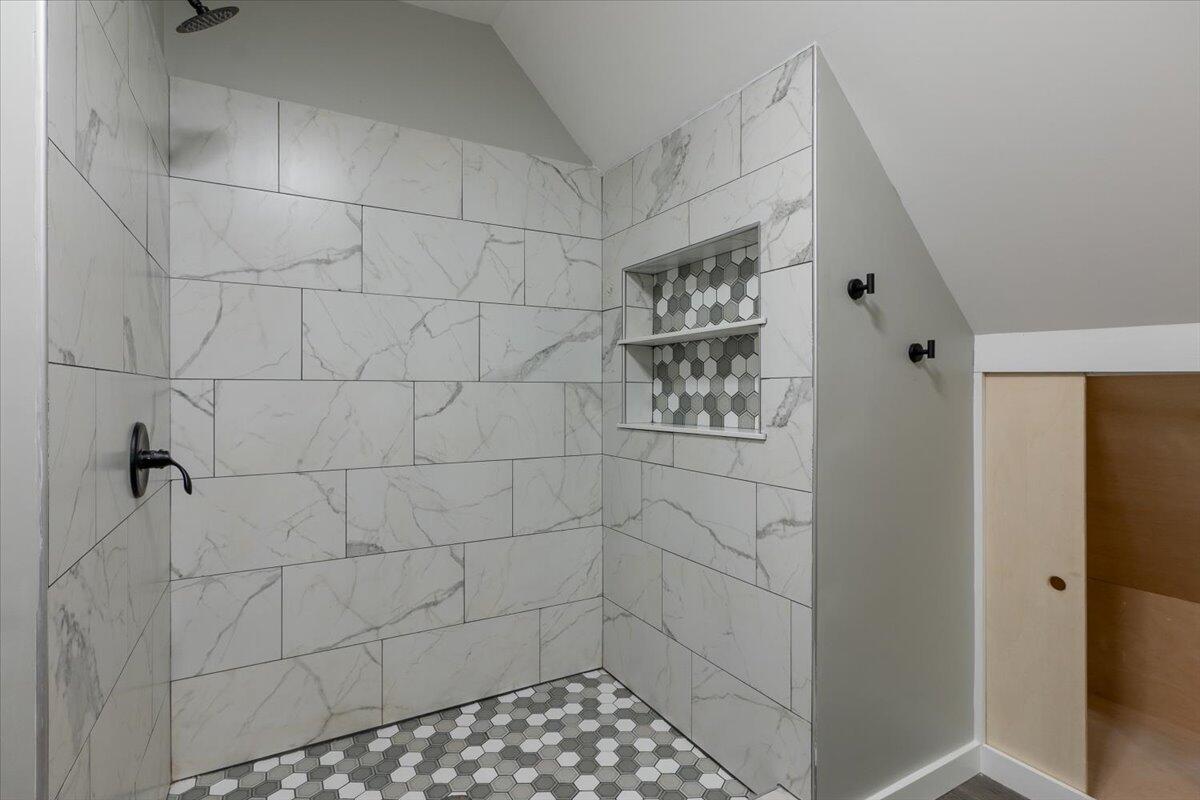 13 Liberty Road Washington, ME 04574 - Photo 46 of 108 040-13 Liberty-40
