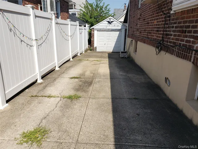 a view of a garage door